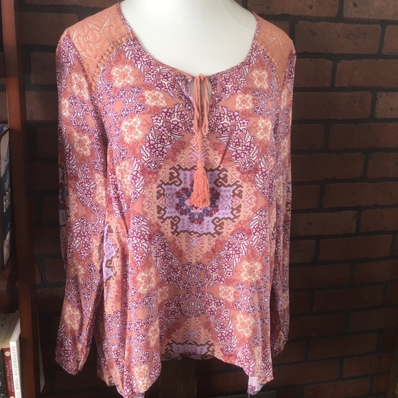 Pink pattern top - Picture 6 of 8